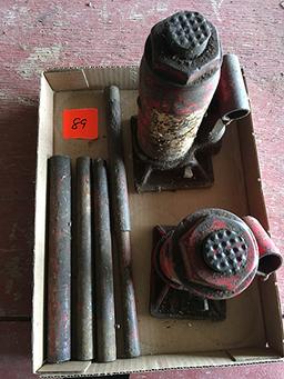 (2) Bottle jacks