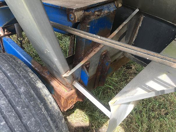 Doyle pull type stainless steel fertilizer cart, double spreader