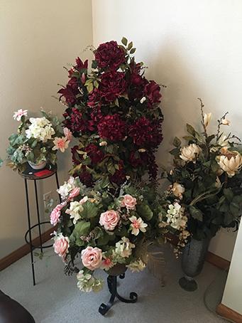 Floral decor with stands