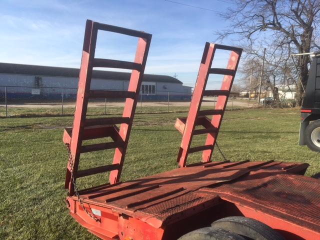 1958 Rogers 22 ft deck, 5 ft dove, low boy trailer, stand up ramps, out riggers