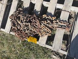 Tire chains fits Farmall Cub