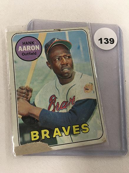 1969 Topps #100, Hank Aaron