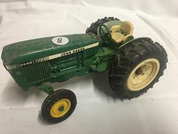 Ertl 1/16 Scale, John Deere 2440 Tractor