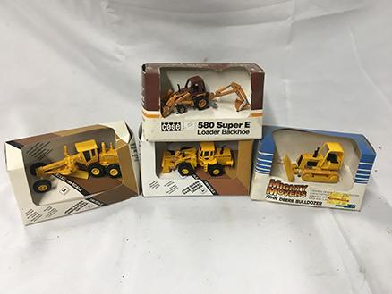 Lot of 4, Ertl 1/64 Scale, Construction Equipment