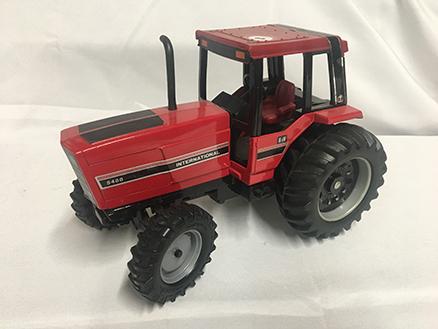 Ertl 1/16 Scale, Case International 5488 Tractor