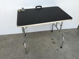 Deluxe Grooming Table, (As Shown)
