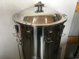 Brewtech SS 304 Fermenter Brewmaster