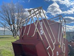 Feed Train T45, 3 Ton Portable Feeder w/ Calf Pass Rails