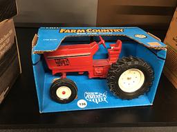 Farm Country Row Crop, 1/16 Scale