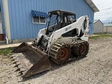 Bobcat S250 Skid Steer, Hand & Foot Control, 78 Material Bucket, 2250 Hours, Sells w/ Steel Tracks