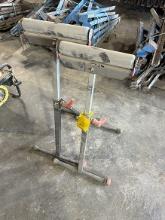 2 Craftsman Adjustable Saw Crutches