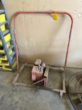 Vibrator Screed, Needs Attention