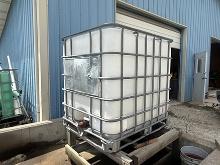 250 gal Tank, 2 Barrel Stands & Partial Barrel
