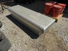 Diamond Tread Tool Box