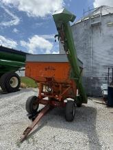 Kory 220 Gravity Wagon, Model 6072 Running Gear, w/ Belt Swing Away Seed Auger