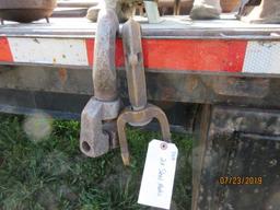2 Steel Hooks