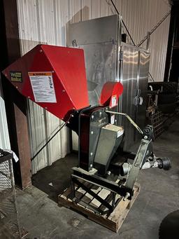 NorTrac 3pt. Wood Chipper Like New