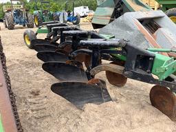 John Deere 2600 Plow