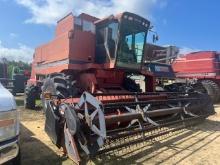 Case IH 1688 Axial-Flow Combine 4WD w/ 1020 Head