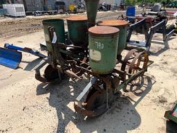John Deere 2RW Planters 3pt