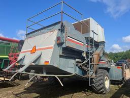 Amadas 9297 Peanut Combine