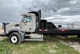 2009 MACK GU813 T/A P/B MACK MP7-51807 DIESEL ENG., MAXITORQUE 10 SPD TRANS