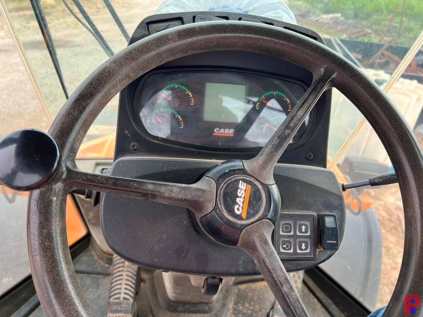 2014 CASE 621F WHEEL LOADER METER READS 2,506 HOURS, VIN/SN: NEF221691, FOU