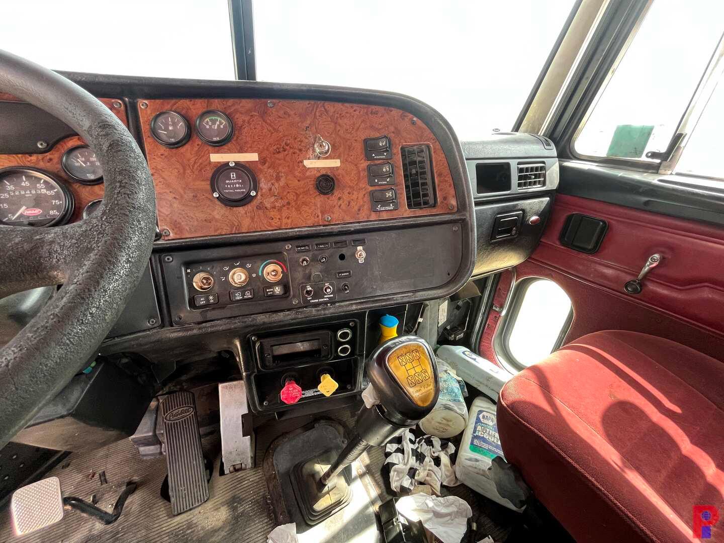 2003 PETERBILT 378 T/A DAYCAB FLATBED TRUCK