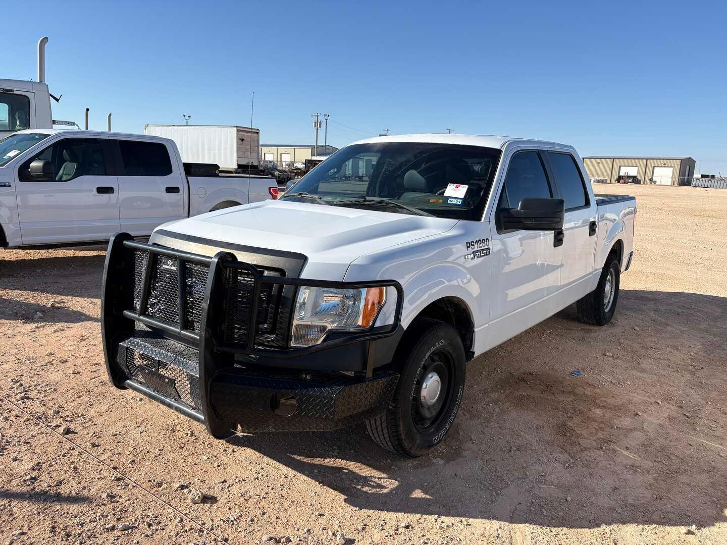 2014 FORD  F-150 CREW CAB PICKUP TRUCK