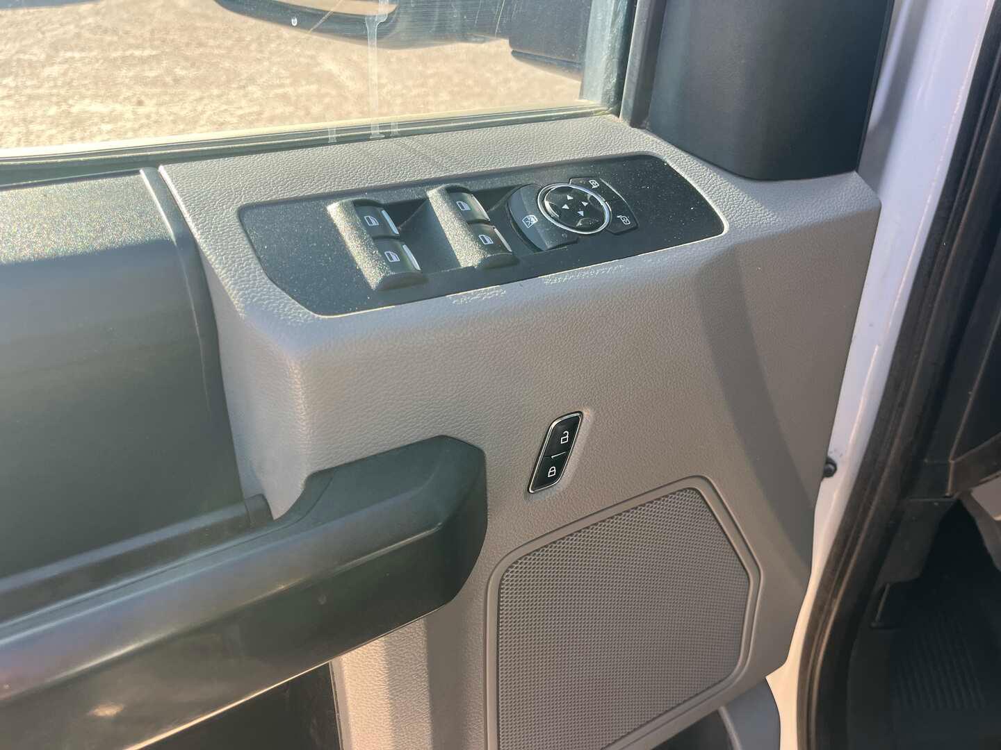 2019 FORD F250 SUPER DUTY CREW CAB PICKUP 4X4