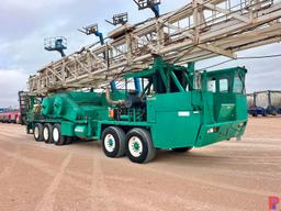 PENGO / HENDRICKSON BACK IN WELL SERVICE RIG MTD ON 5-AXLE CARRIER