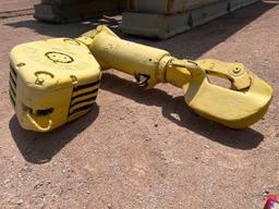 BREWSTER 200 TON TRAVELING BLOCK W/ BJ HOOK