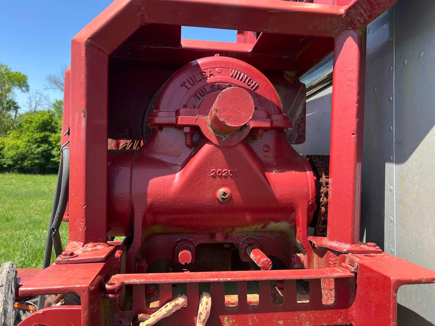 PETERBILT T/A WINCH TRUCK (INOP)