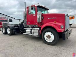 2011 WESTERN STAR 4900 FA T/A VACUUM TRUCK TRACTOR