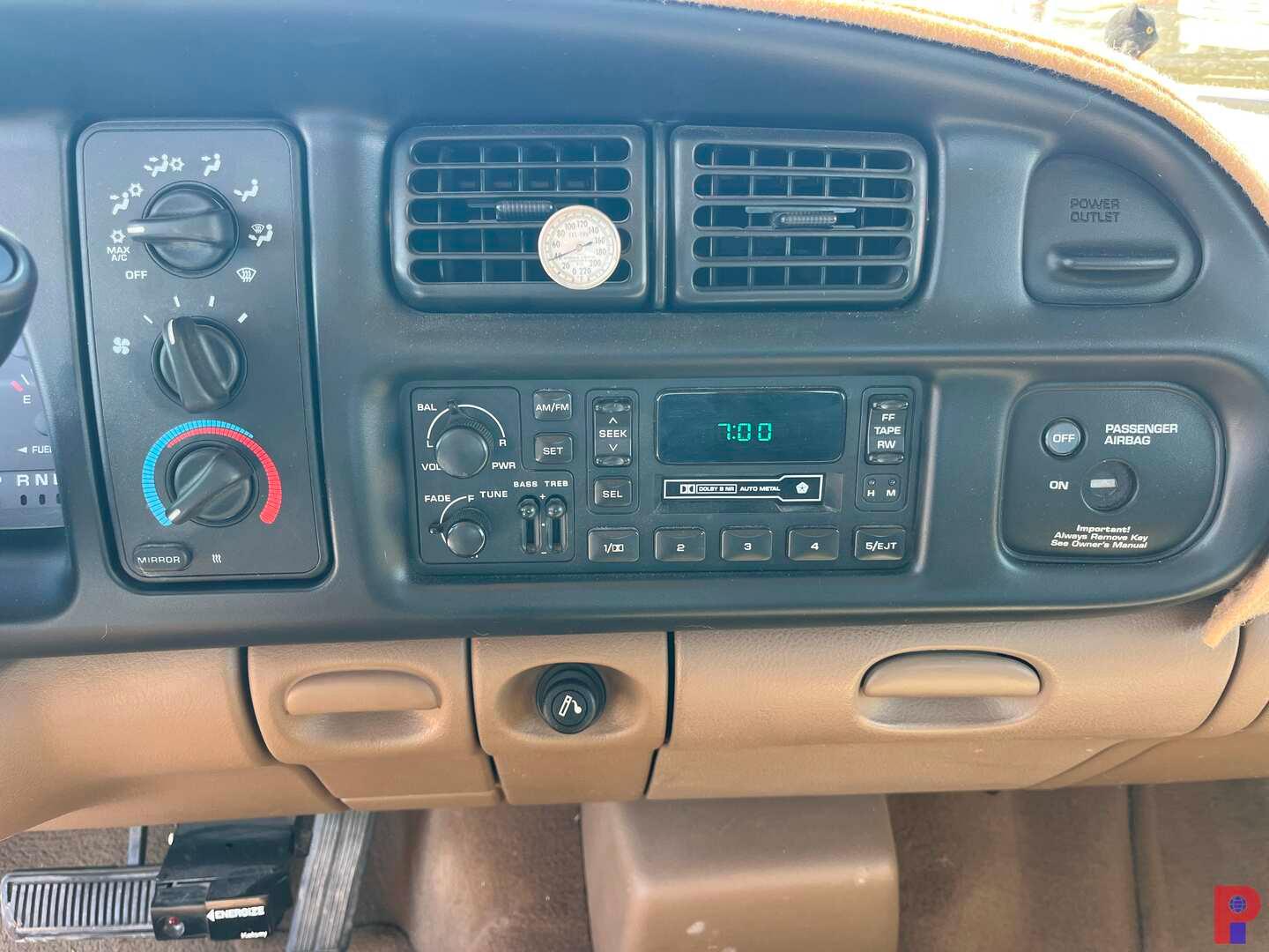 1998 DODGE RAM 2500 CLUB CAB LARAMIE PICKUP TRUCK