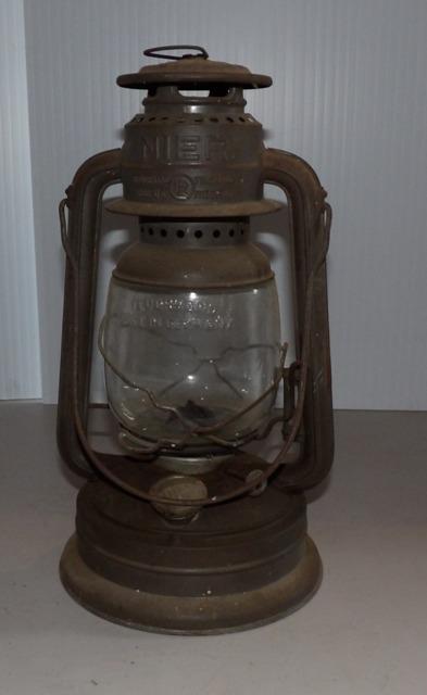 Nier Kerosene Lantern Feuer Hand No. 280 "Made in Germany"