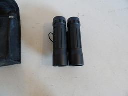 Bushnell 10x25 Binoculars w/Case