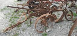 IH 2x Pull Plow on Steel