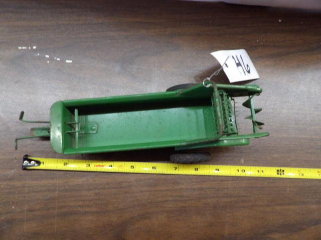 JD Manure Spreader