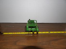 JD Manure Spreader
