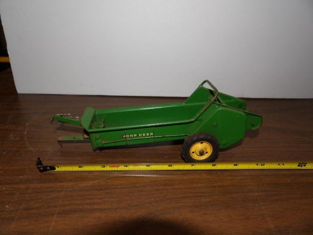 JD Manure Spreader