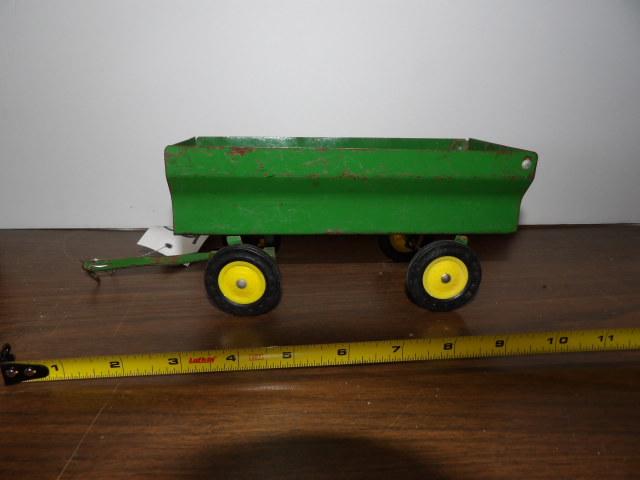 JD Flair Box Wagon