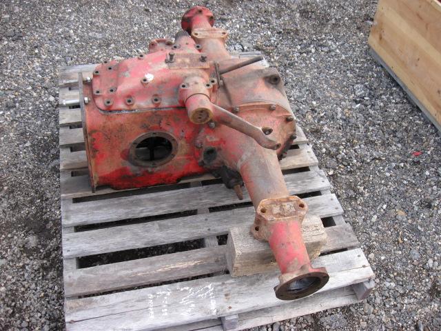 4 Pallets of Ford 2N Parts