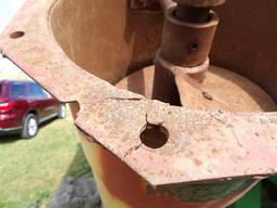 JD 1210A Grain Cart