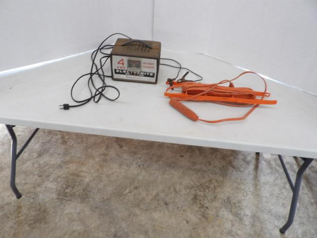 4 amp, 6V, & 12V Battery Charger w/Electric Cord