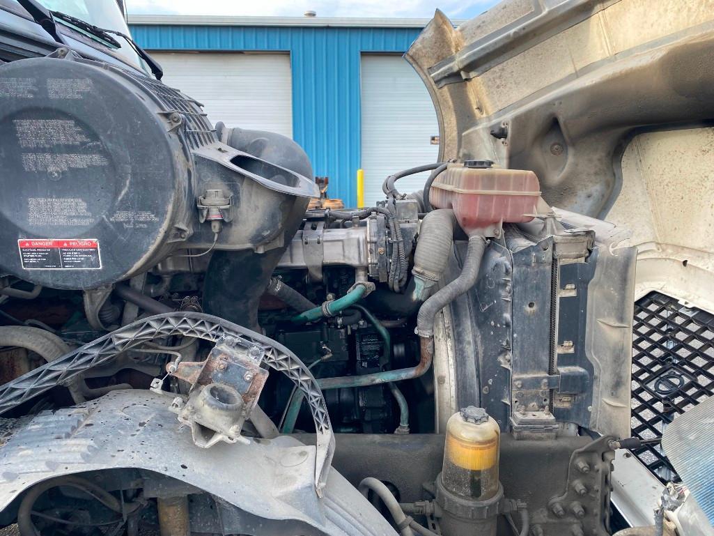 2006 VOLVO VNL TRUCK (VIN: 4V4NC9GH66N447008)
