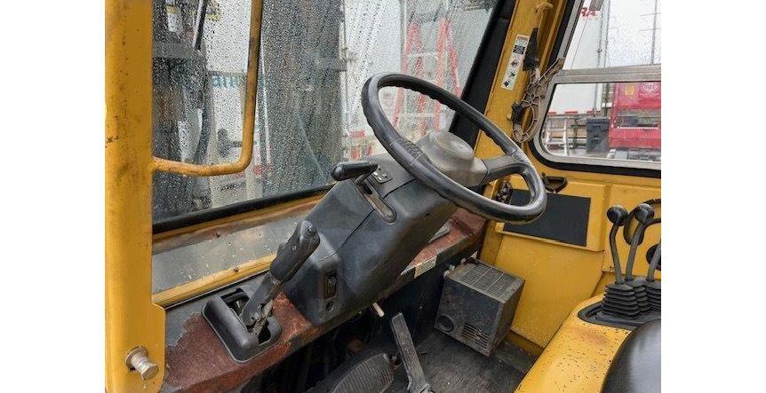 1998 YALE GP8000 Enclosed Solid Tire Forklift