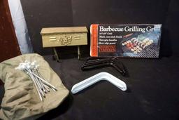 BBQ, Mailbox, Brackets