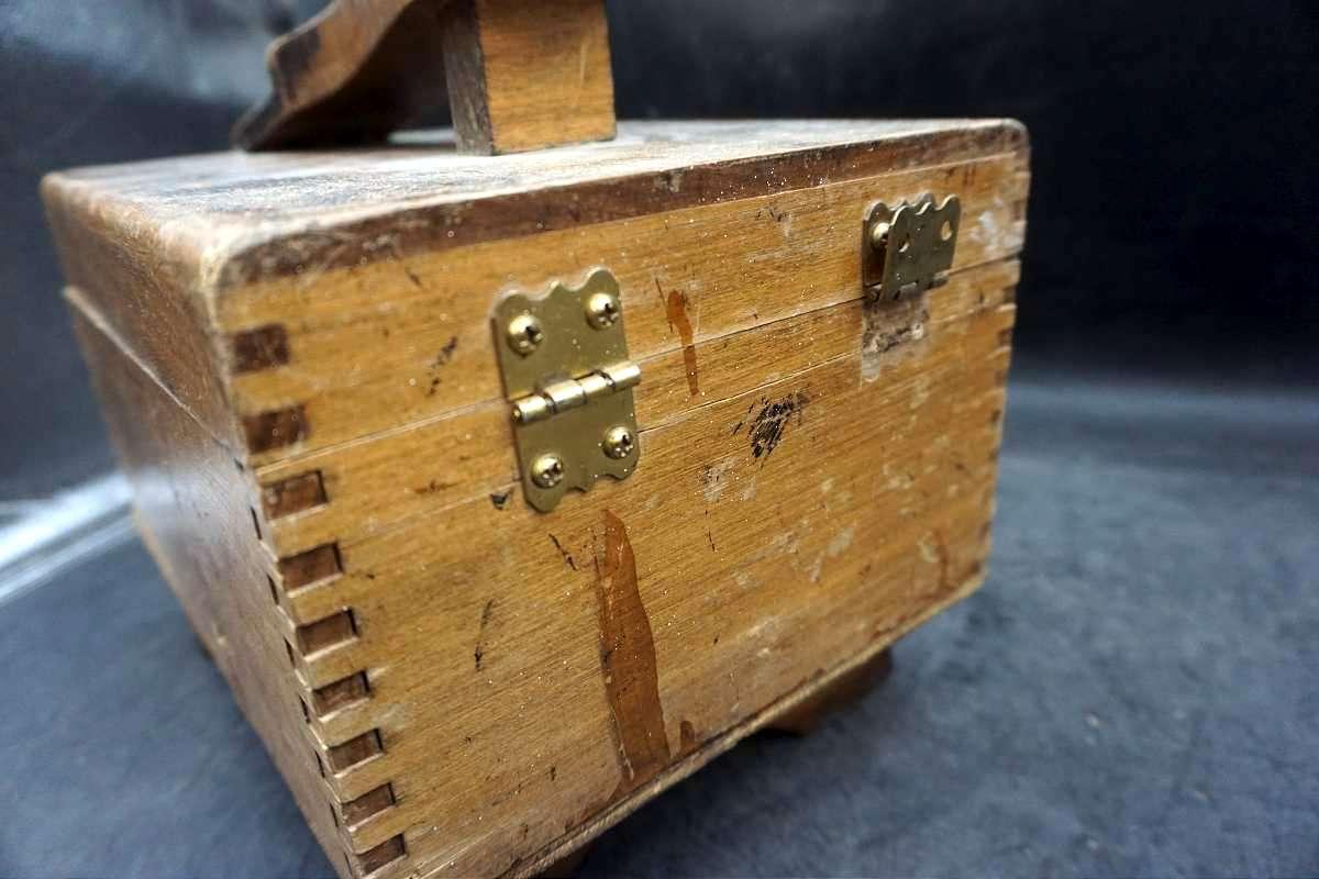 SHoe Shine Box w/ Political Buttons & Pins