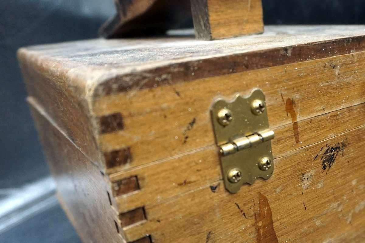 SHoe Shine Box w/ Political Buttons & Pins